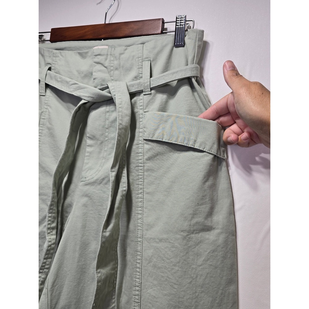 A New Day Women Wide Leg Cargo Pants Sage Green High Rise Size 8 vacation resort - Picture 2 of 10